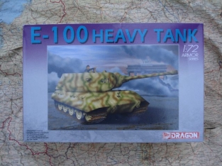 DML7256  E-100 HEAVY TANK